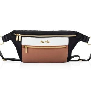 Itzy Ritzy Coffe & Cream cross body diaper bag